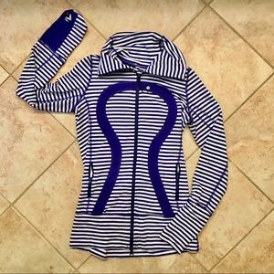 Lululemon zip jacket S